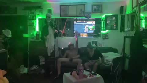 thefuckshow69 online show from September 28, 12:36 pm