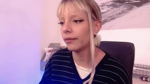 Peyton online show from December 23, 3:56 am