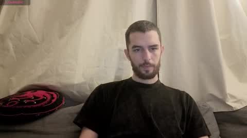 themmistokles online show from December 19, 3:18 pm