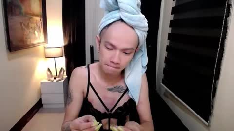 Anne online show from March 2, 11:28 am