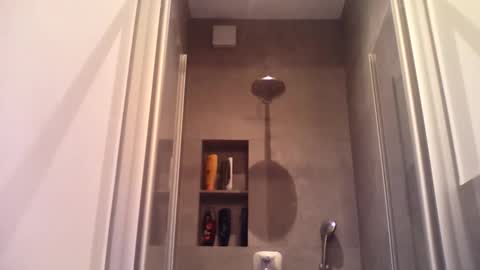 thenewdude1992 online show from October 21, 6:22 pm