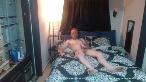 theoneyouwanttwofuck online show from September 13, 4:59 am