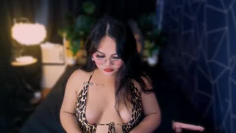 FRANCINE online show from February 5, 1:53 am