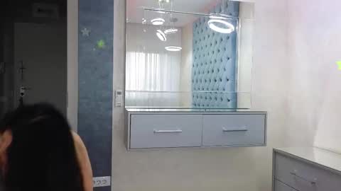 Theowonder online show from November 12, 8:05 am