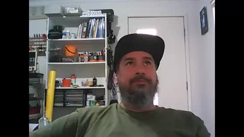 aussiebeard online show from February 3, 11:52 pm