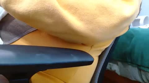 therayth online show from November 9, 9:06 pm