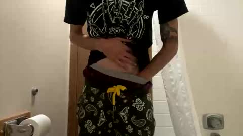 theseguysaregood online show from November 19, 6:02 am