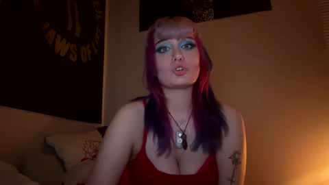 thewildwildwest online show from April 13, 4:28 am