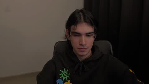 thiaan__ online show from January 24, 12:42 am