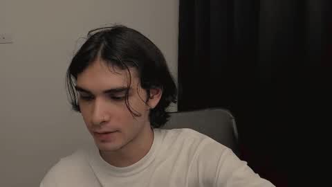 thiaan__ online show from February 12, 1:41 am