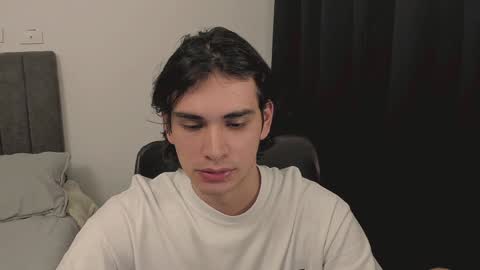 thiaan__ online show from January 11, 5:20 am