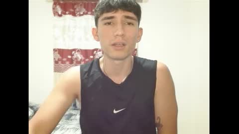 thiago_deseo69 online show from February 6, 2:04 am