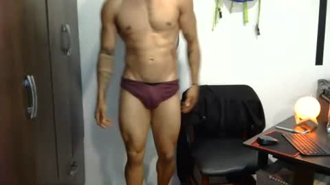 thiago_happy online show from June 13, 2:11 am