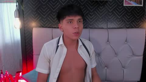 thiago online show from March 9, 2:32 pm