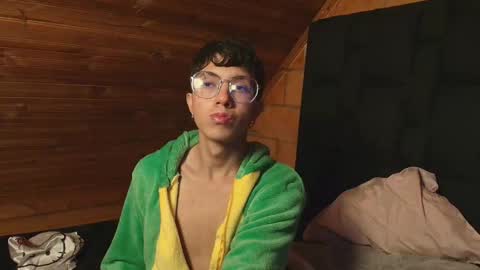 thiago_n_sam online show from October 21, 7:13 am