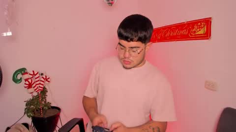 thiago_occonor online show from December 17, 6:42 am