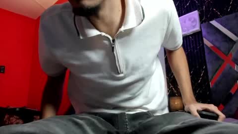 Thiago online show from May 1, 8:58 pm