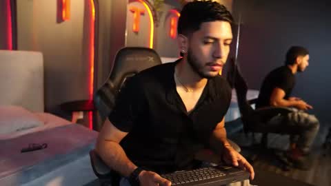 Thiago online show from January 9, 12:33 pm