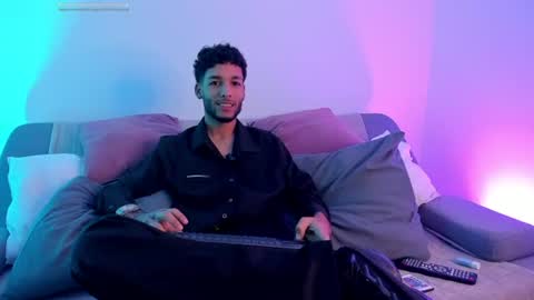 ThiagoFerreti online show from June 13, 4:12 am