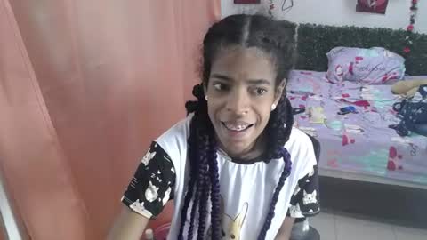 thiana_horny online show from June 15, 12:52 pm