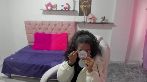 thianahorny online show from January 13, 12:24 pm