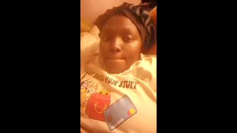 thick_n_flirty online show from May 10, 10:05 pm