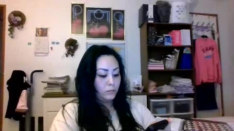 thickassazn93 online show from September 29, 6:29 pm