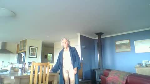 Thickcockat71 online show from October 4, 7:44 pm