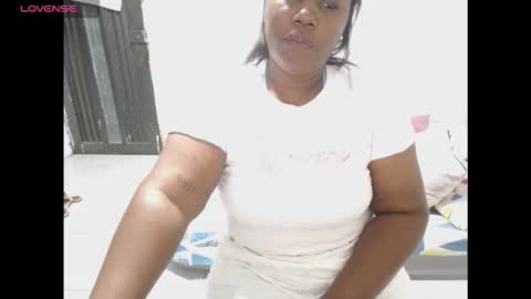 XIOMARA  online show from December 1, 1:25 am