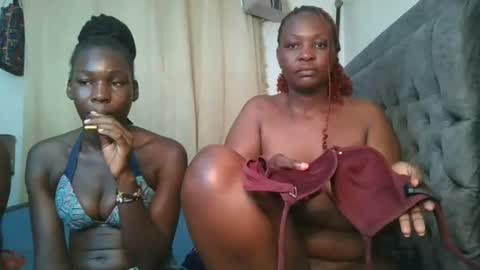 thicky_rue2 online show from June 21, 10:05 pm