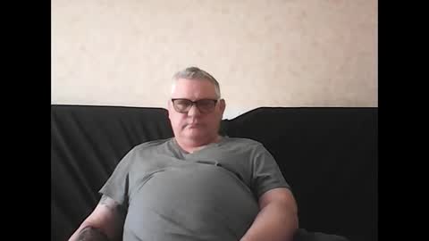 Thierrysymp online show from February 9, 10:20 am