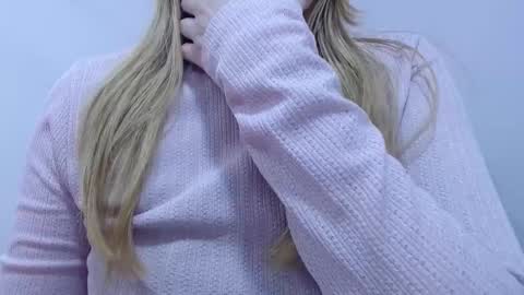 sara online show from October 28, 3:07 am