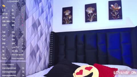 Eva  online show from January 12, 6:48 pm