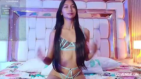 Eva  online show from February 22, 7:03 pm