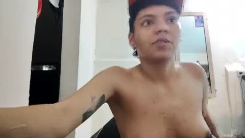 thomas27f online show from November 2, 2:44 am