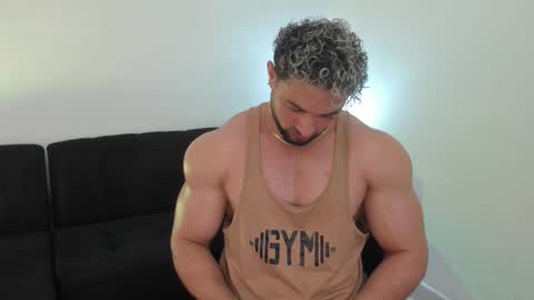 Thomas Brandon online show from February 27, 3:43 am