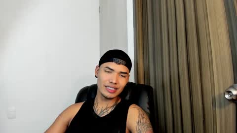 Thomas online show from February 7, 11:55 pm