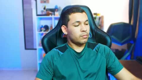 Thomas online show from November 12, 6:05 am