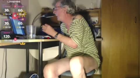 Thomas online show from January 10, 6:17 pm