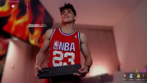 Thom Klein online show from September 15, 7:37 pm