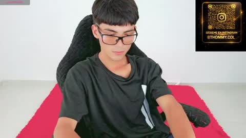 Thomas online show from March 28, 3:08 am