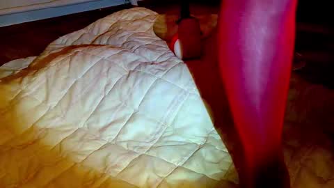 Thongsandstocking online show from December 6, 12:18 am