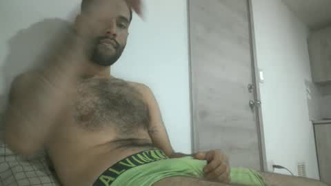 Snapshot of throwawayyourgun chatting on February 17, 3:55 pm Luka online show from February 17, 3:55 pm