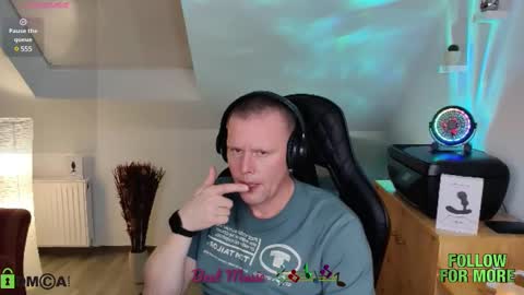        Follow me Sgame por favor  online show from January 25, 6:46 pm