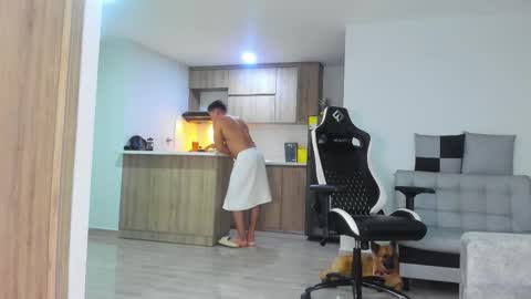 santiago online show from September 25, 1:23 am