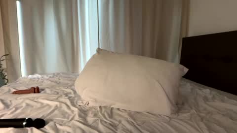 tiana_charm online show from June 8, 12:50 pm