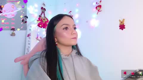 Tiana Le online show from November 22, 6:45 am