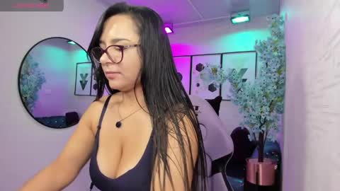 Tiara  online show from April 25, 3:41 am