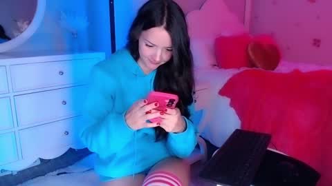 ticketshow online show from October 9, 12:05 am