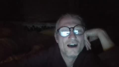 tiddles12345 online show from May 25, 2:39 am